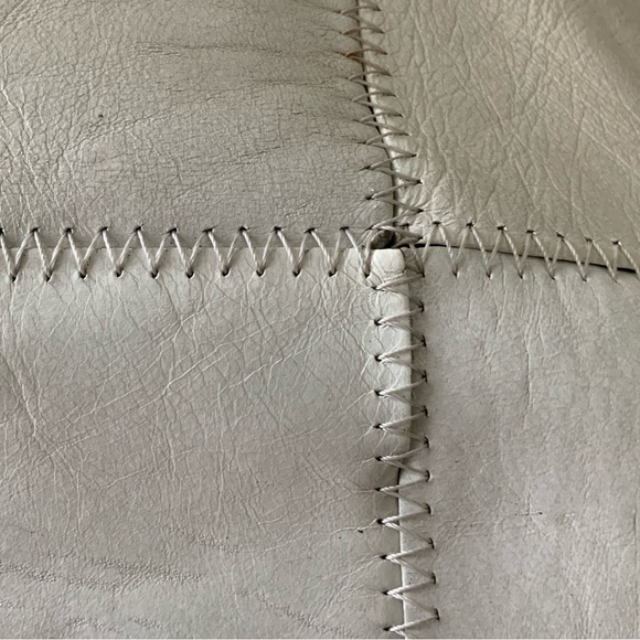 Vintage Y2K 90’S Square Patch Medium Leather White Snap Purse Bag Made in Italy - Picture 8 of 16